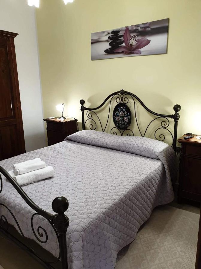 Estia Bed & Breakfast Scano Montiferro Exterior photo
