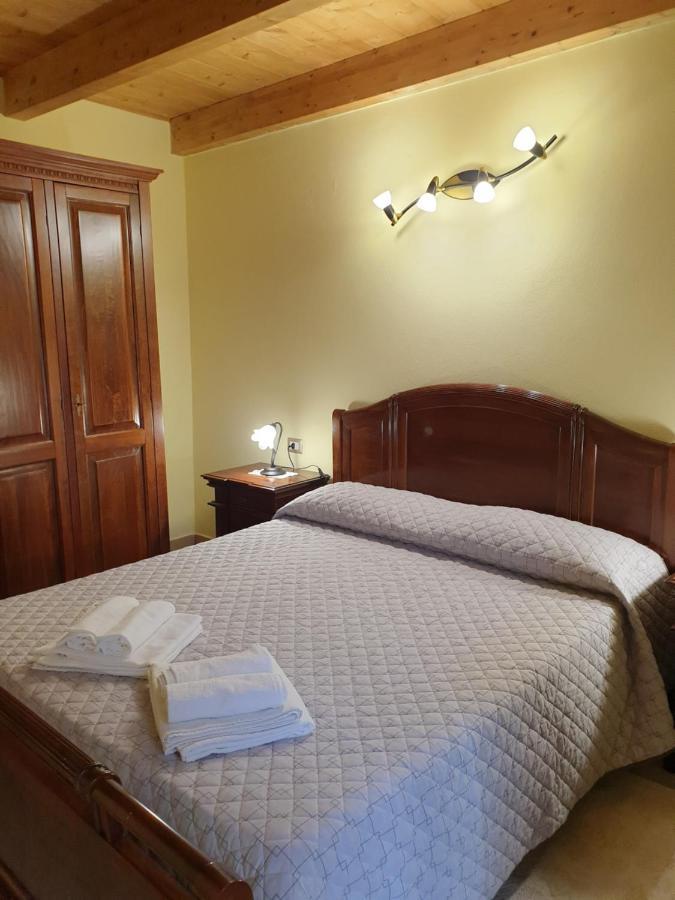 Estia Bed & Breakfast Scano Montiferro Exterior photo