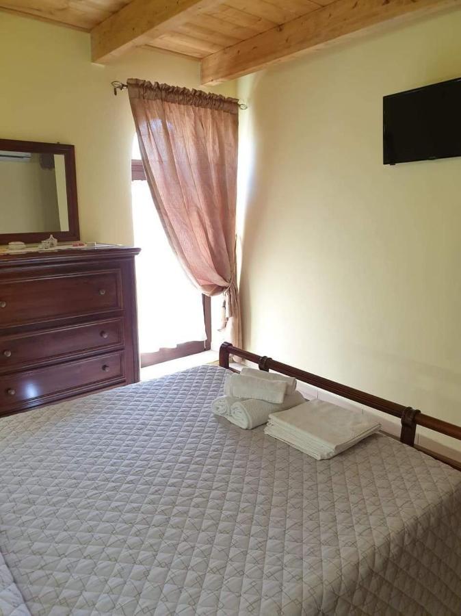 Estia Bed & Breakfast Scano Montiferro Exterior photo