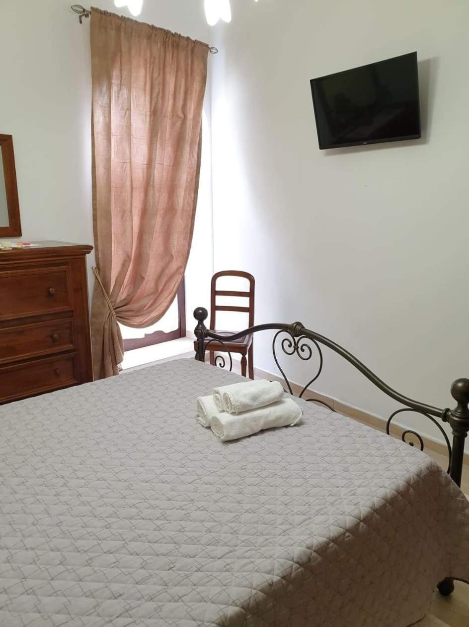 Estia Bed & Breakfast Scano Montiferro Room photo